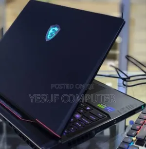 New Laptop MSI Raider GE68HX 13vi-202us 32GB Intel Core I9 SSD 1T