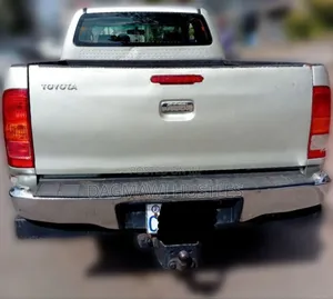 Toyota Hilux 2.5 D-4D Extra Cab 2008 Gold