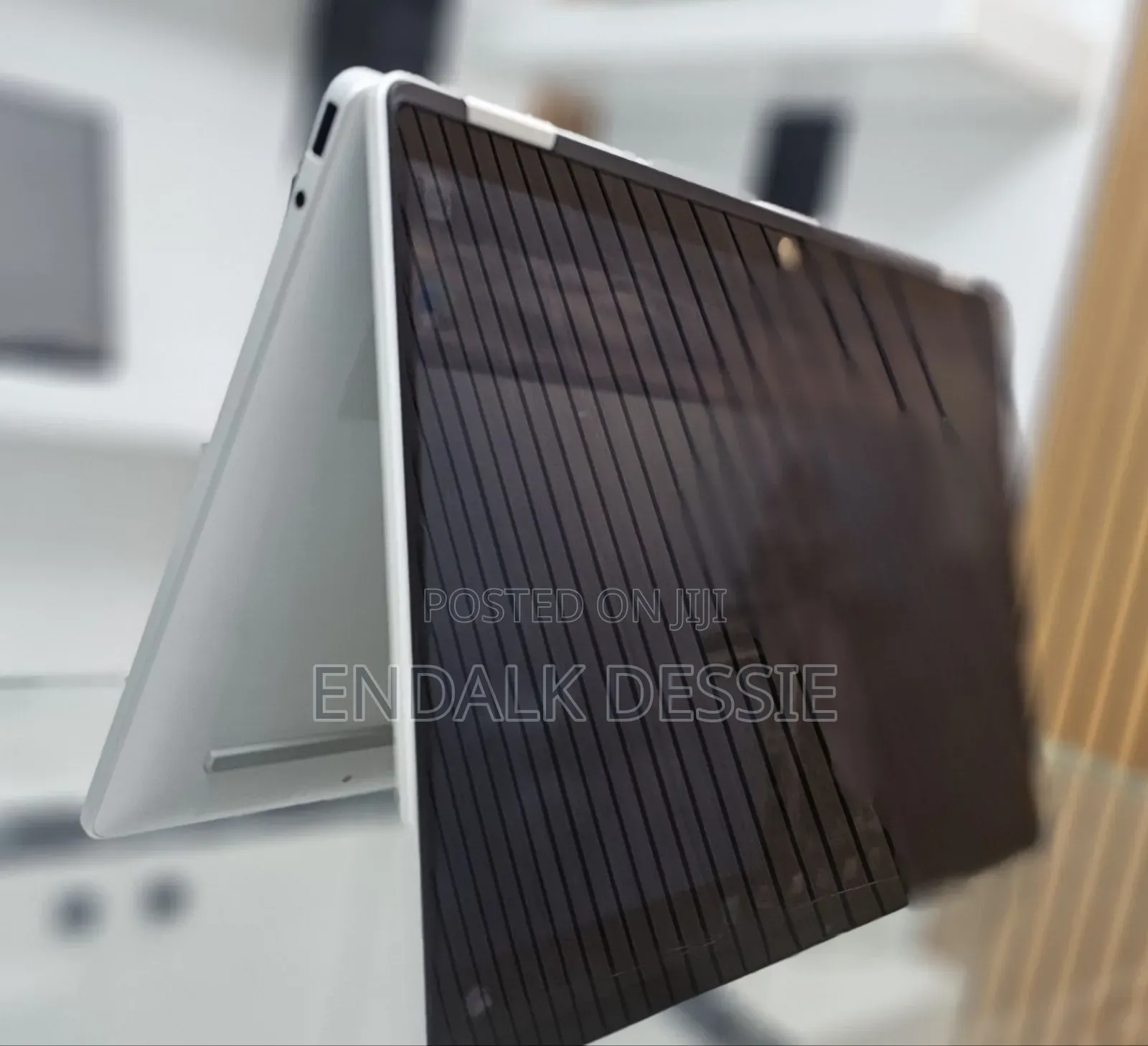 New Laptop HP OmniBook 5 Flip 16GB Intel Core I7 SSD 512GB