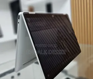 New Laptop HP OmniBook 5 Flip 16GB Intel Core I7 SSD 512GB