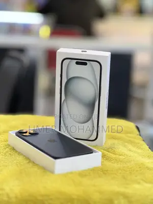 Photo - Apple iPhone 15 256 GB Black