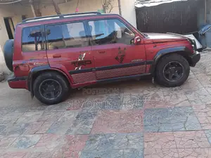 Suzuki Vitara 1993 Red