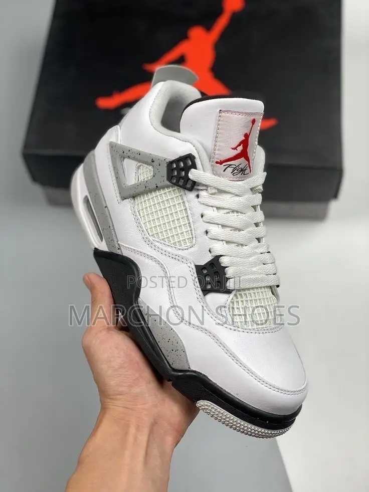 Nike Air Jordan 4 Retro “Military Black”