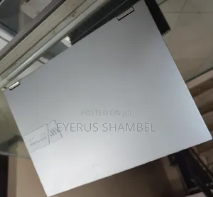 New Laptop Asus Vivobook 16 16GB AMD Ryzen 7 SSD 512GB