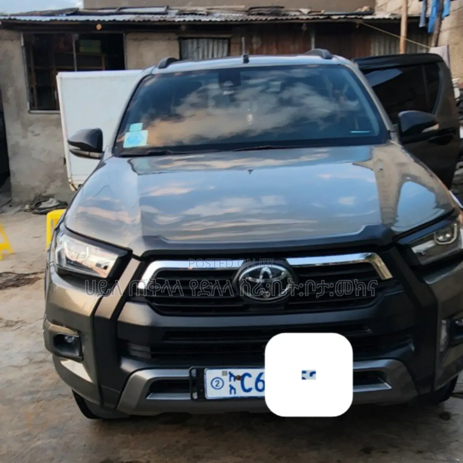 Toyota Hilux 2022 Teal