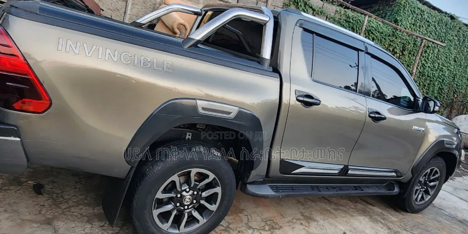 Toyota Hilux 2022 Teal