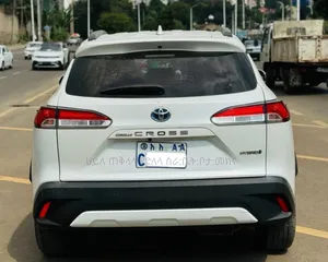 Toyota Corolla Cross Hybrid 2024 Ivory