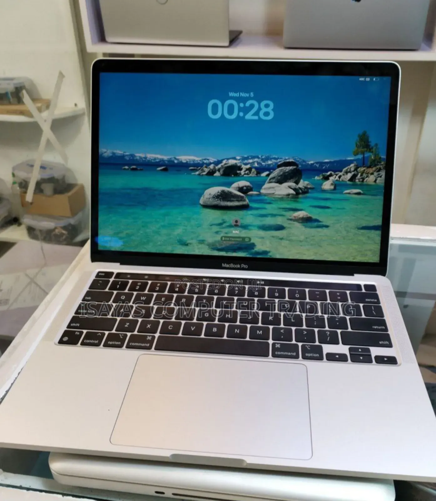 New Laptop Apple MacBook Pro M1 16GB SSD 512GB