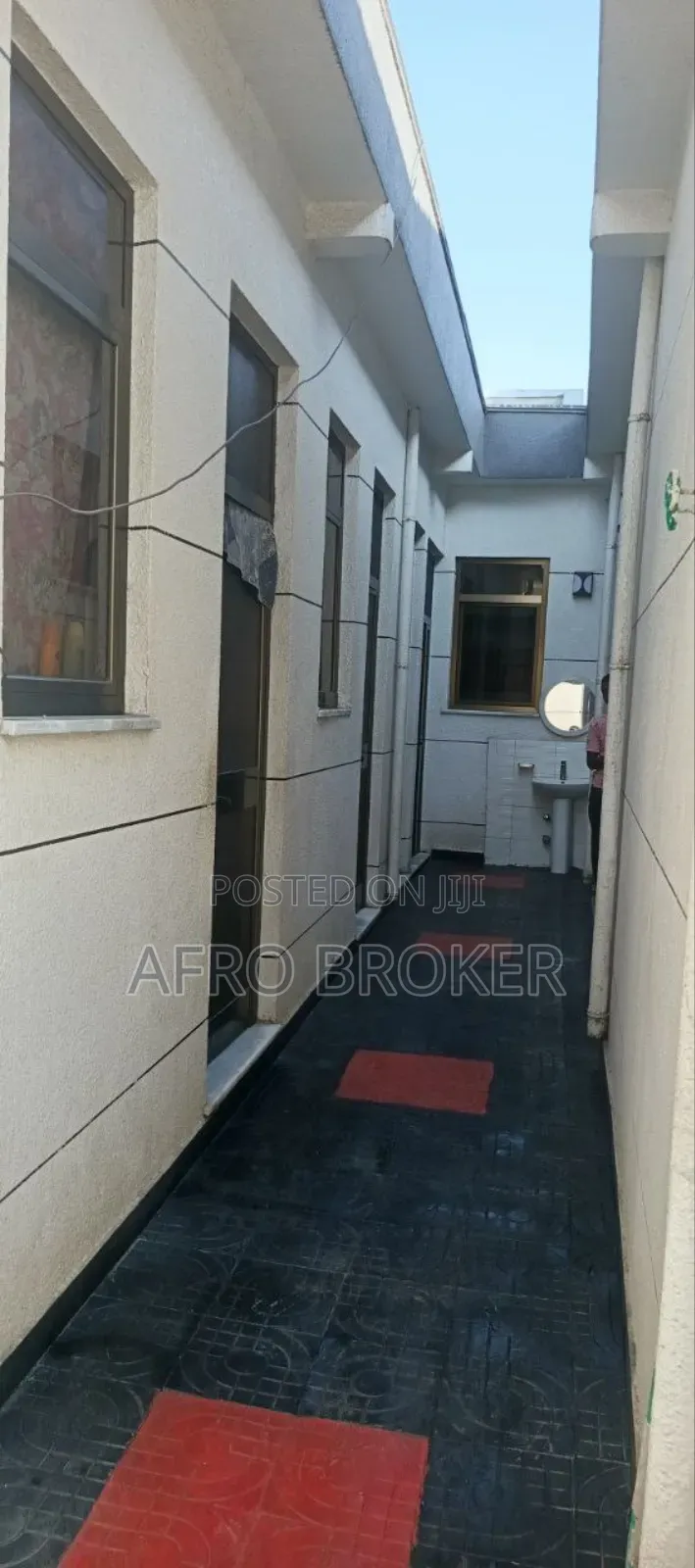 Furnished 5bdrm Villa in Akaki Kality, Akaky Kaliti for sale