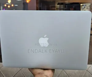 New Laptop Apple MacBook Air 2013 4GB Intel Core I5 SSD 256GB