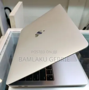 New Laptop Apple MacBook Pro M1 16GB Apple M1 Pro SSD 512GB