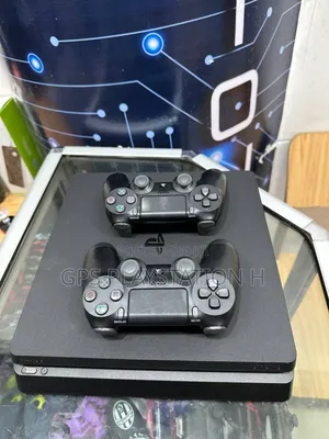 Photo - Playstation 4 Slim ፈላጊ አስገብተናል