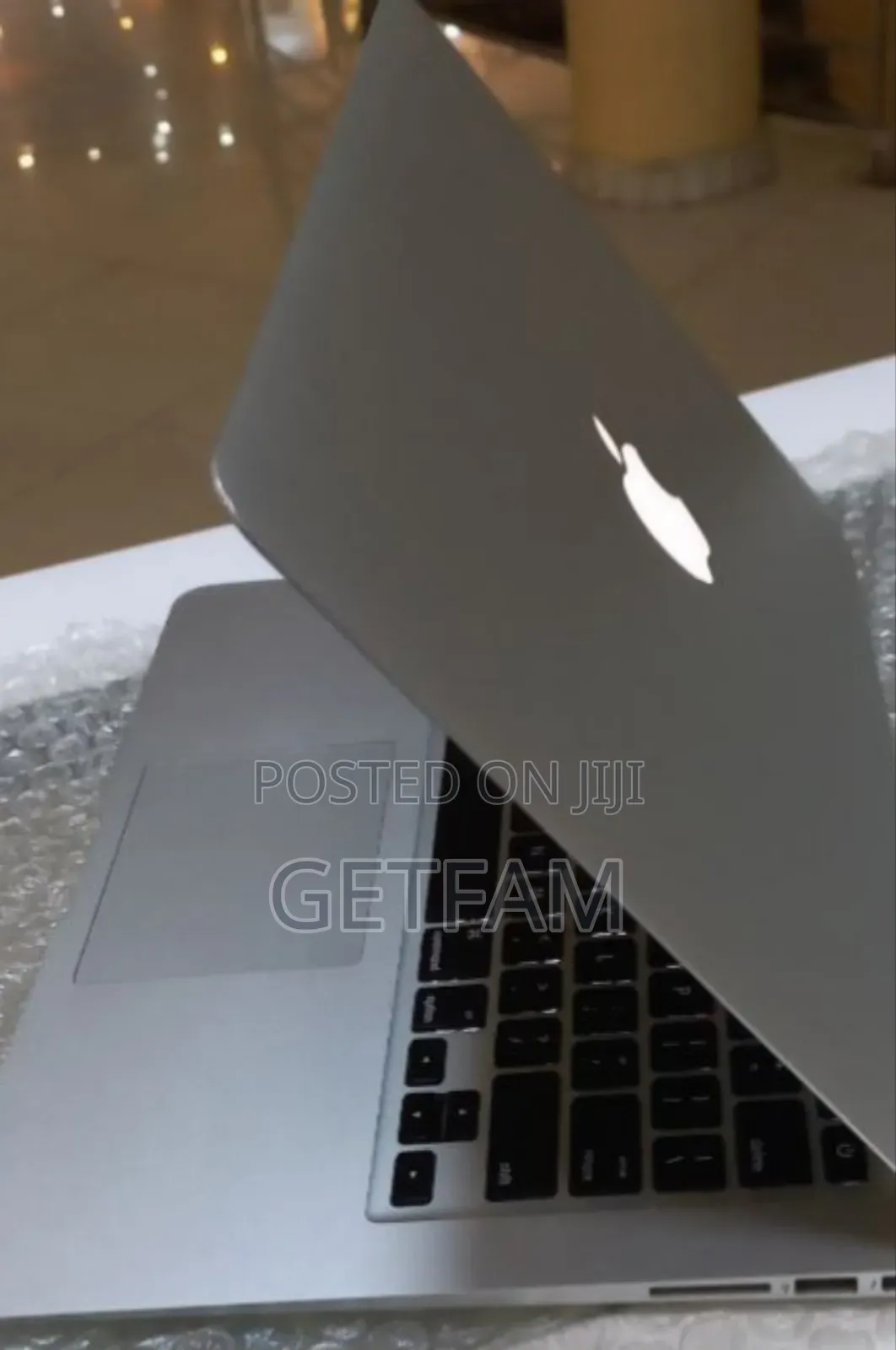 New Laptop Apple MacBook Air 2014 4GB Intel Core I7 SSD 256GB