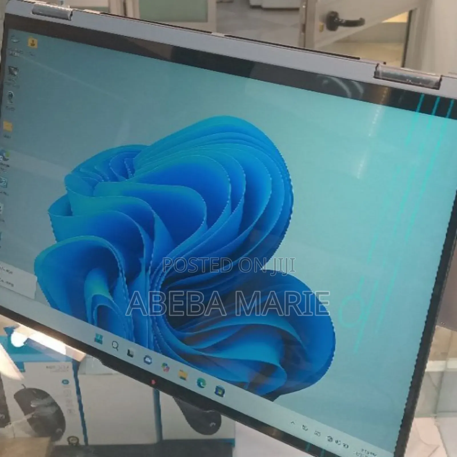 New Laptop Lenovo Yoga 7 15ITL5 16GB AMD Ryzen 5 SSD 512GB