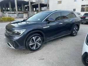 Volkswagen ID.6 2022 Blue