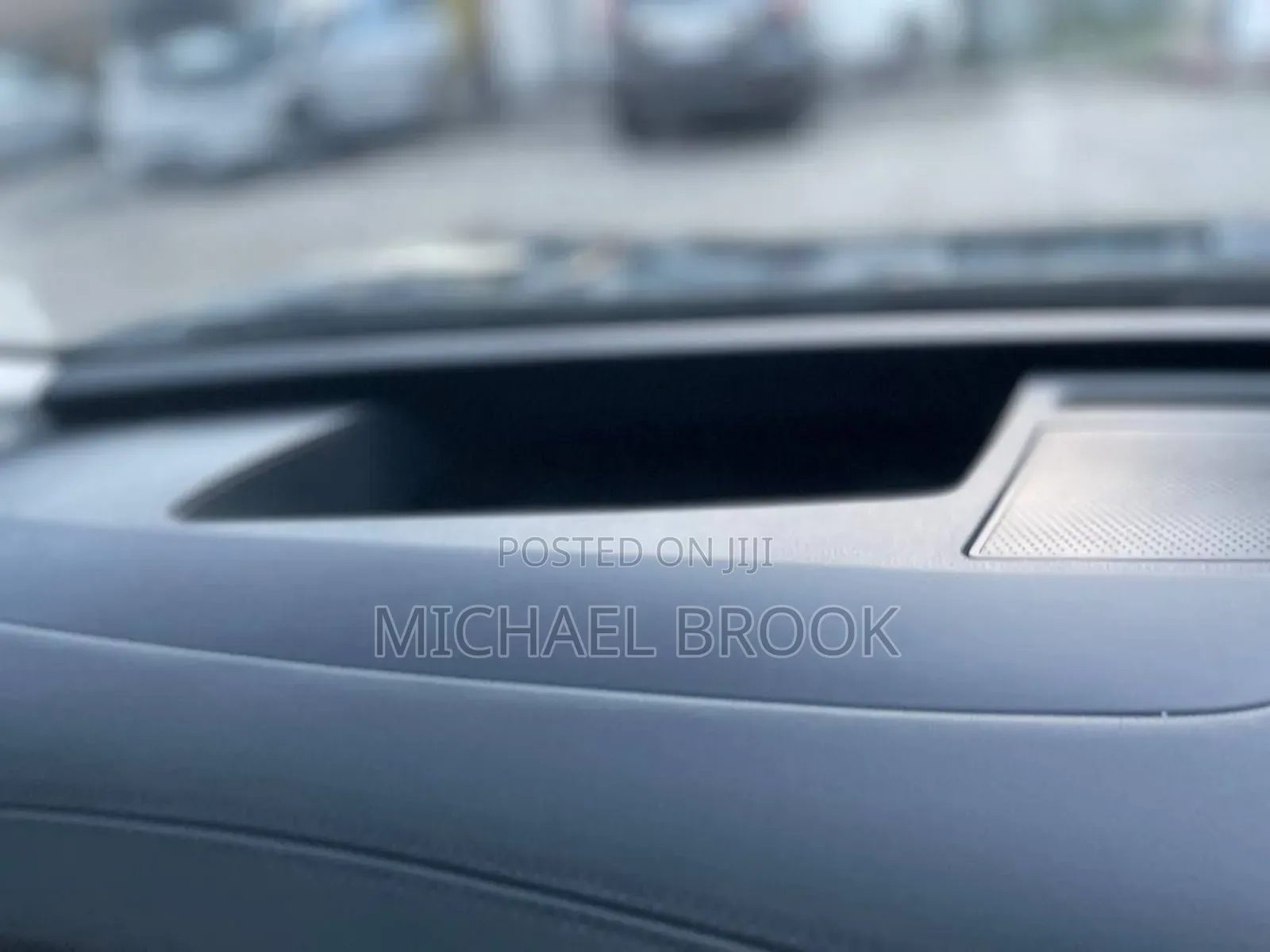 Volkswagen ID.6 2022 Blue