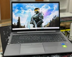 Photo - New Laptop HP ZBook Studio G8 16GB Intel Core I7 SSD 512GB