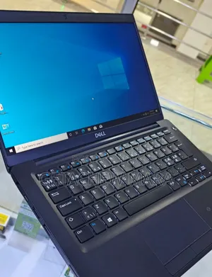 New Laptop Dell Latitude 5310 8GB Intel Core I5 SSD 256GB