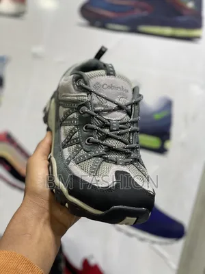 Columbia Hiking Shoes in Grey and Beige Tones