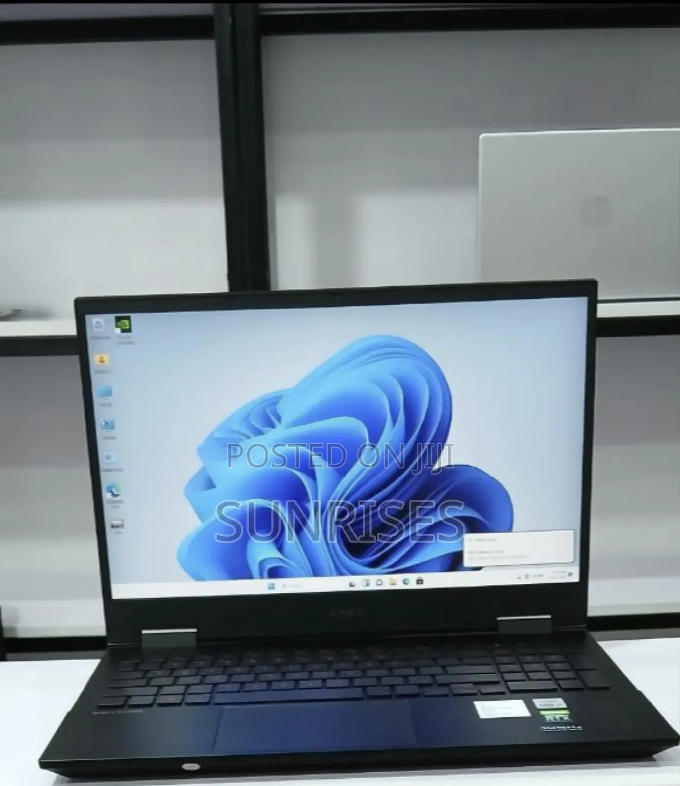 New Laptop HP Omen 15t 16GB Intel Core I7 SSD 512GB