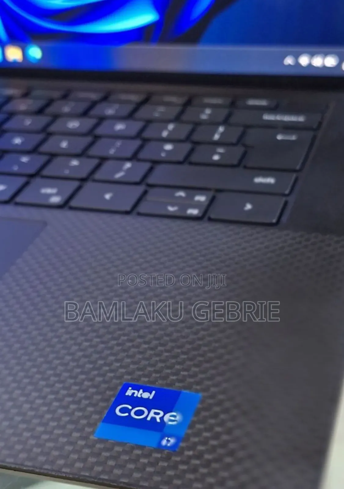 New Laptop Dell Precision 5540 16GB Intel Core I7 SSD 512GB