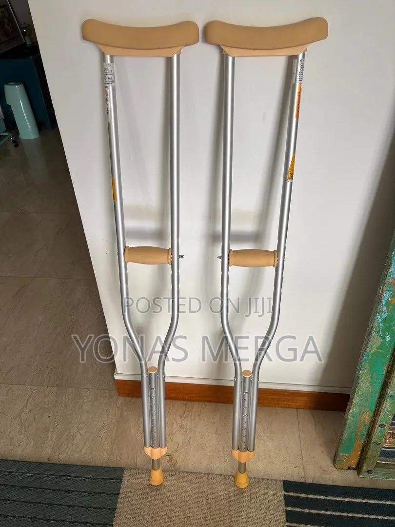 Axillary Crutches嵽今crutches//Special Balancing – Walking Stick