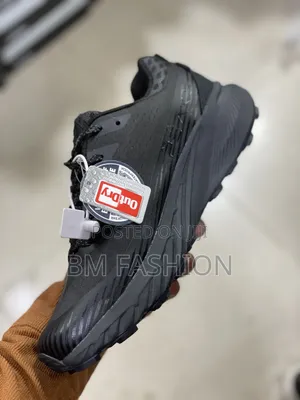 Black Merrell Agility Peak 5 Trail Running Shoes With a Vibram Outsole