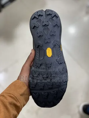 Black Merrell Agility Peak 5 Trail Running Shoes With a Vibram Outsole