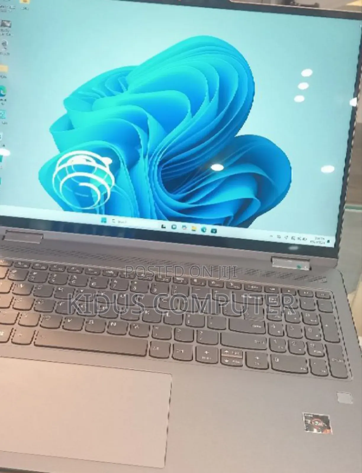 New Laptop Lenovo ThinkPad Yoga 16GB AMD Ryzen 5 SSD 512GB