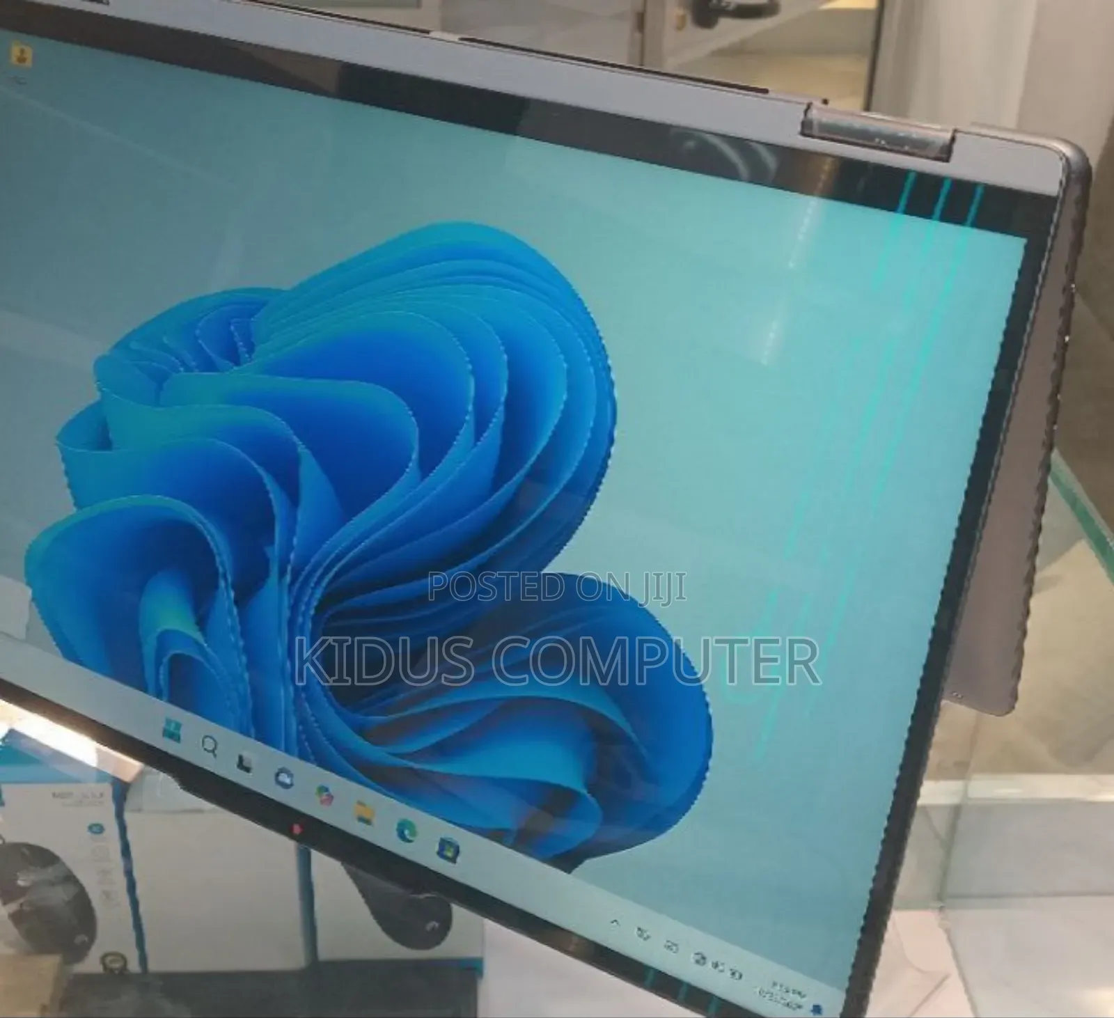 New Laptop Lenovo ThinkPad Yoga 16GB AMD Ryzen 5 SSD 512GB