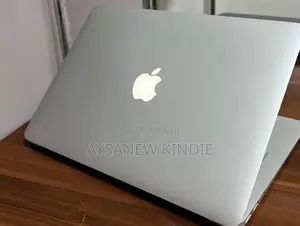 New Laptop Apple MacBook Air 2015 8GB Intel Core I5 SSD 256GB