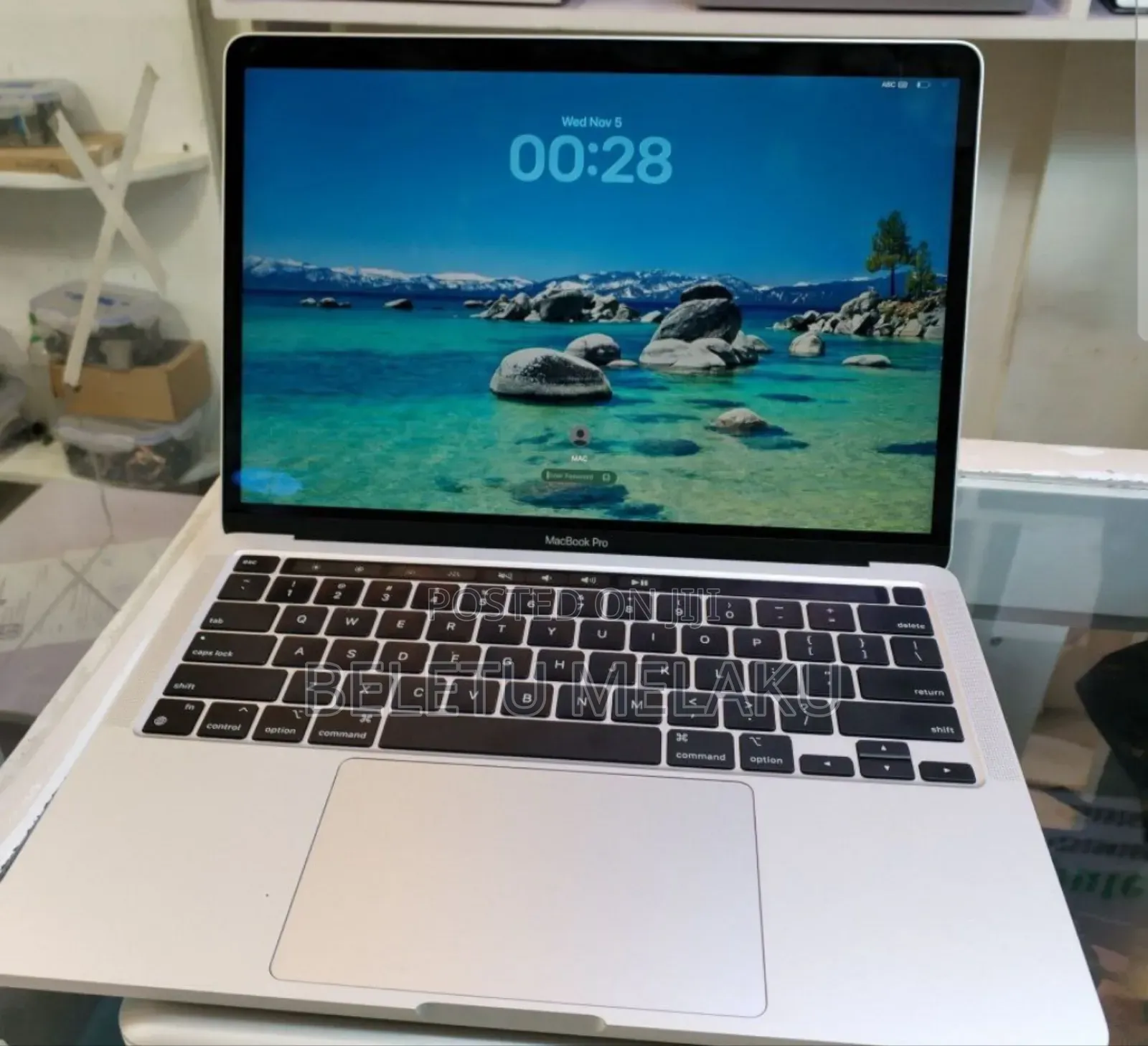 New Laptop Apple MacBook Pro M1 16GB Apple M1 SSD 512GB