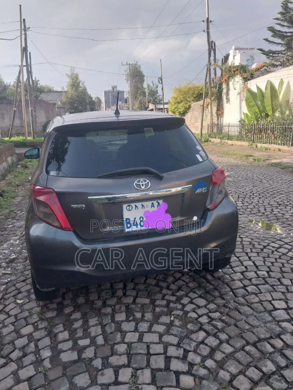 Toyota Yaris 2012 Blue