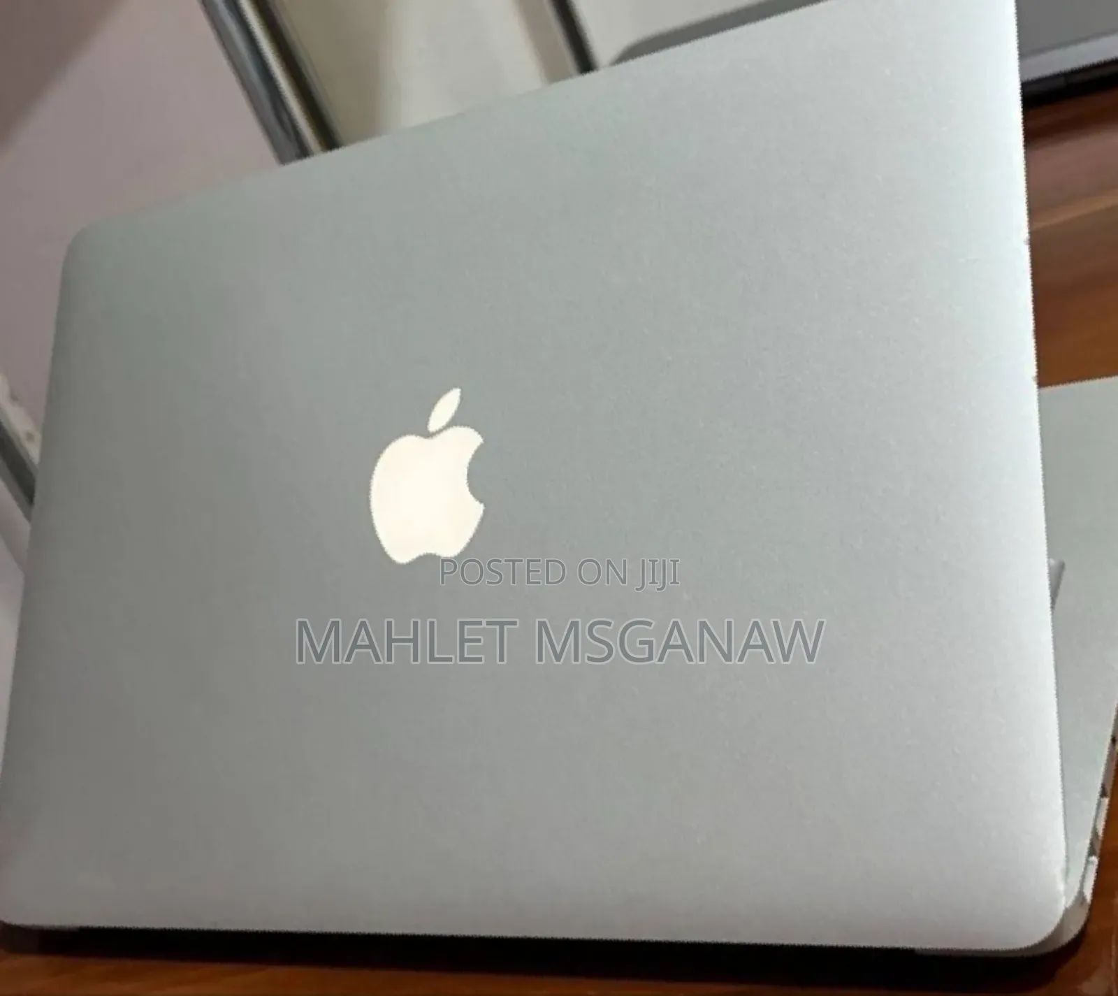 New Laptop Apple MacBook Air 2015 4GB Intel Core I5 SSD 256GB
