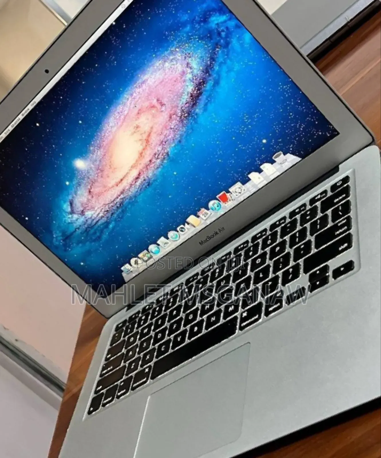New Laptop Apple MacBook Air 2015 4GB Intel Core I5 SSD 256GB