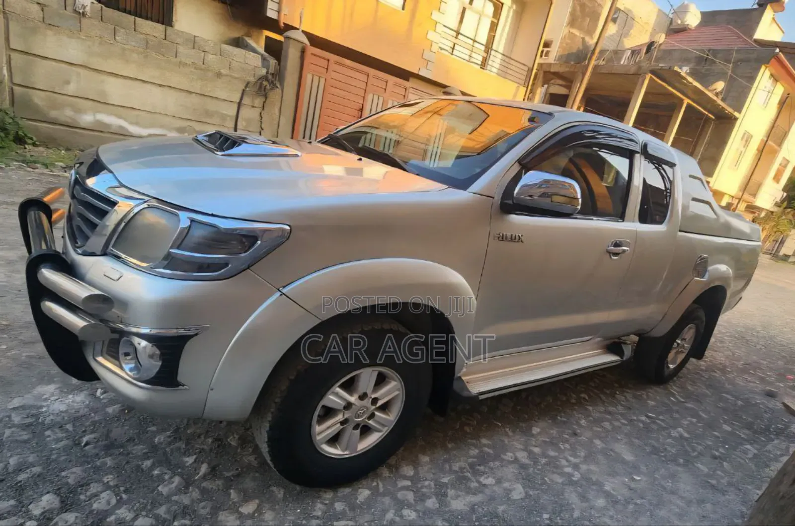 Toyota Hilux 2012 Gray