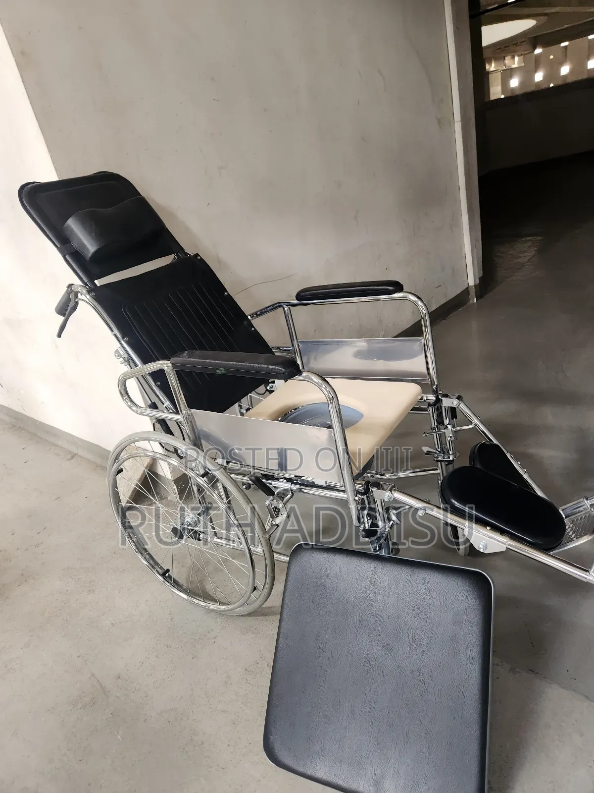 Commode Wheelchair፱^Wheelchairpotu Bucket Wheelchair፯¤Wheelchair