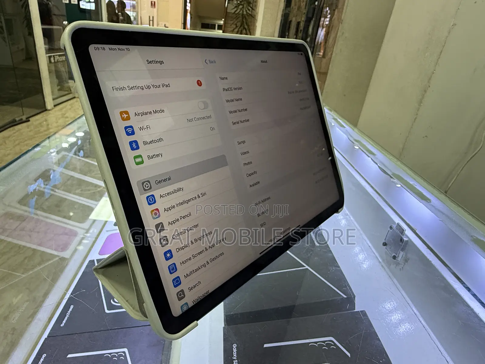 Apple iPad Air (2022) 64 GB Blue