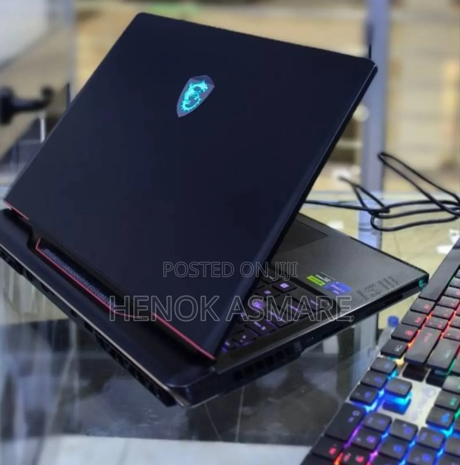 New Laptop MSI Raider GE68HX 13vi-202us 32GB Intel Core I9 SSD 1T