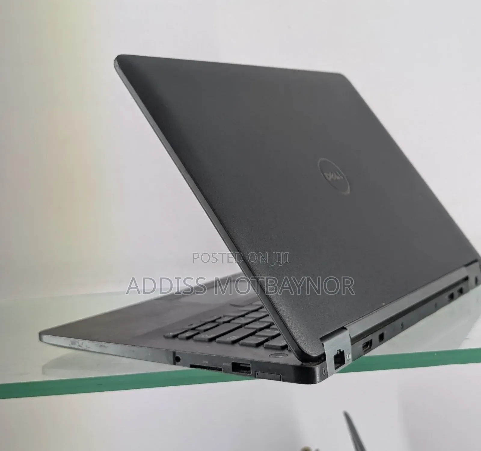 New Laptop Dell Latitude 5310 8GB Intel Core I5 SSD 256GB