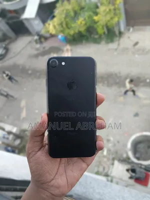 Apple iPhone 7 32 GB Black