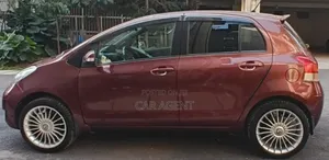 Toyota Yaris 2010 Red