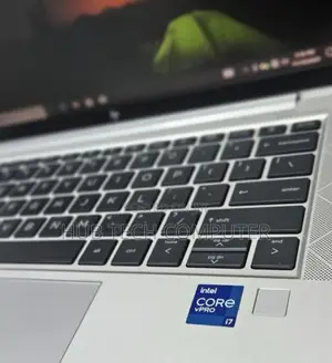 New Laptop HP EliteBook 840 G8 16GB Intel Core I7 SSD 512GB
