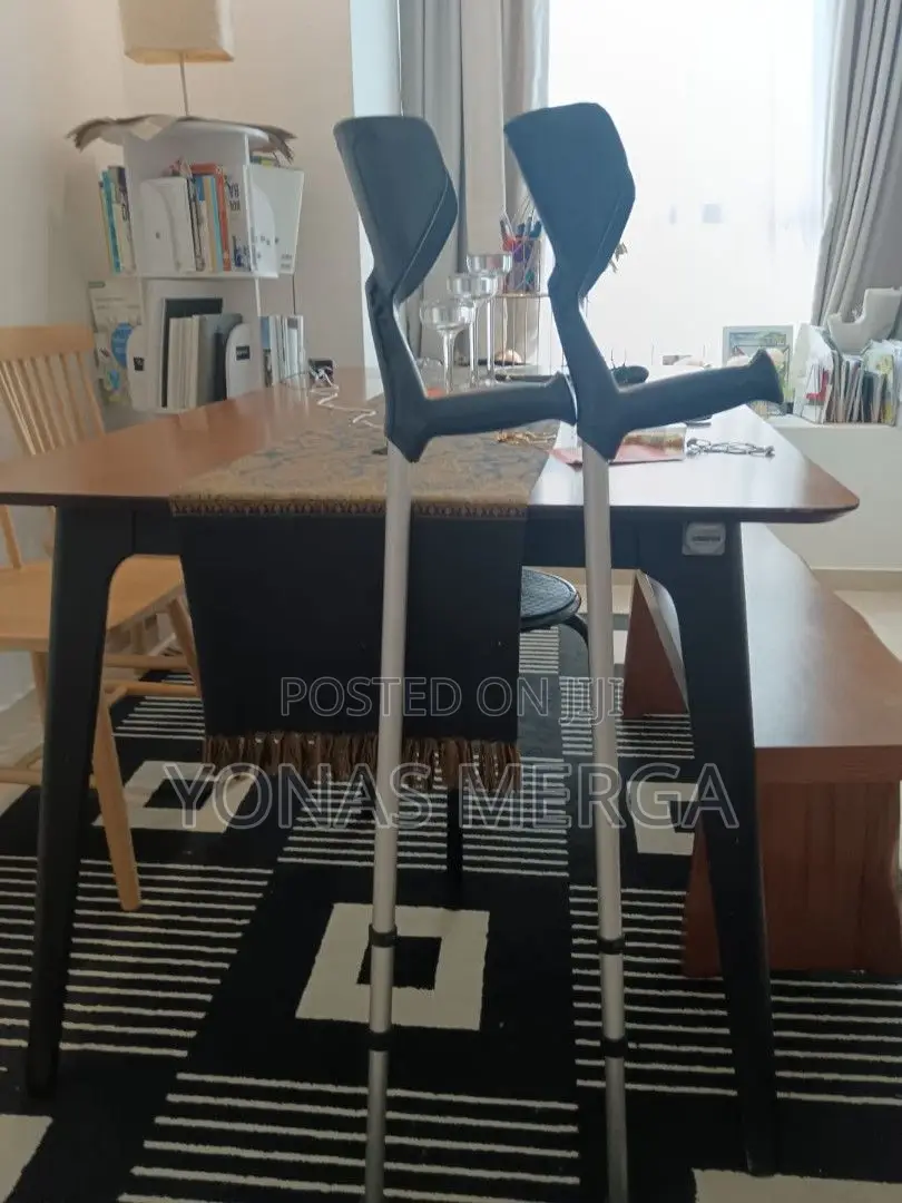 Elbow Crutches峥𣊫material: Made of Durable Aluminum戒戒crutches//Kranch