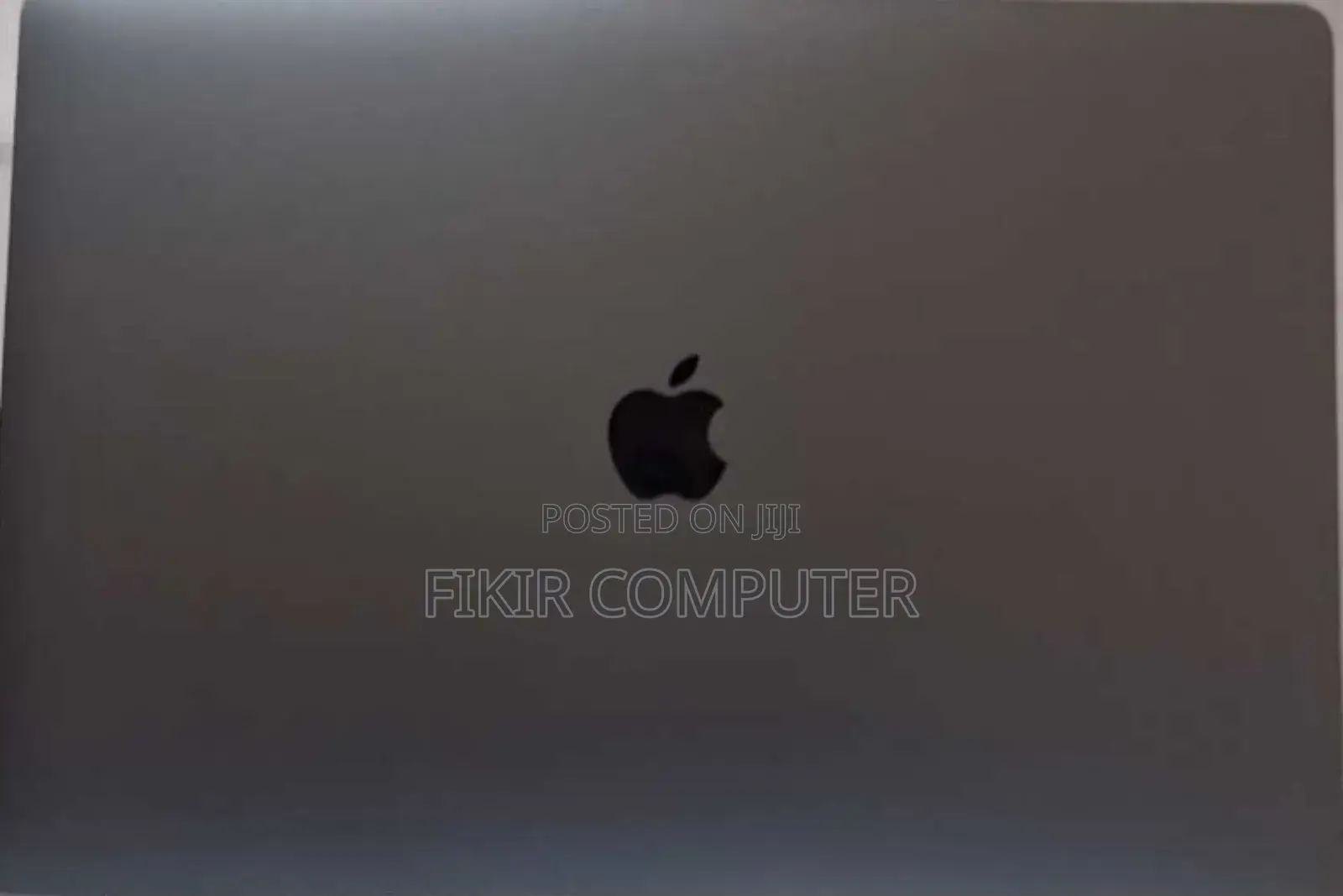 New Laptop Apple MacBook Pro 2019 32GB Intel Core i9 SSD 512GB