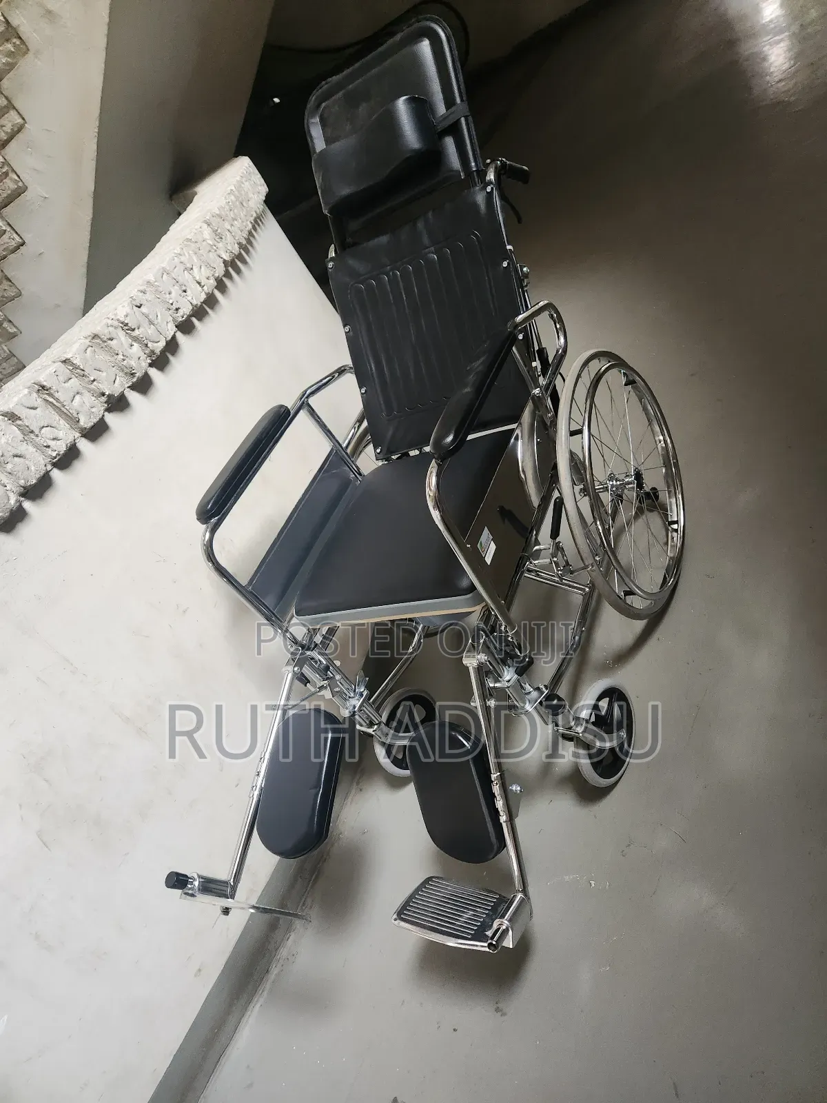 Reclining Wheelchair者或commode Medical Wheelchair፰~Wheelchair Almunium