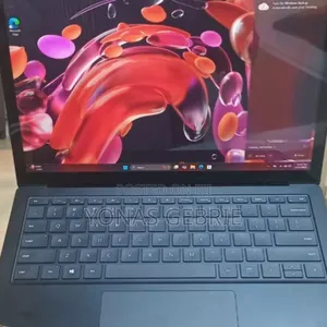 New Laptop Microsoft Surface 16GB Intel Core I7 SSD 512GB