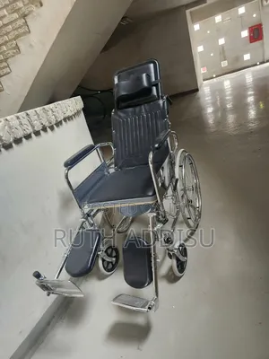 Wheelchair蝨你wheelchair癲同reclining Wheelchair鳵你wheelchair較高commode