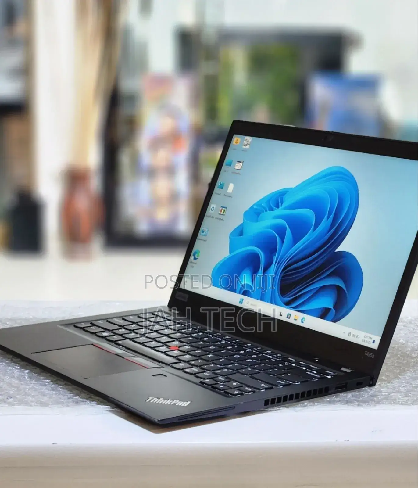 New Laptop Lenovo Thinkpad T14s Gen 2 16GB Intel Core I7 SSD 512GB