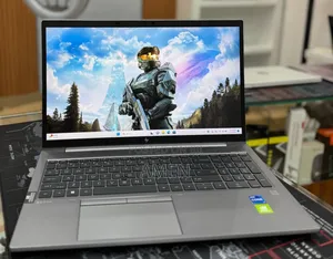 New Laptop HP ZBook Studio G8 16GB Intel Core I7 SSD 512GB